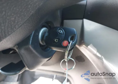 2016 Ford Escape Se z USA, uszkodzony, nr VIN 1FMCU9GX8GUB86751